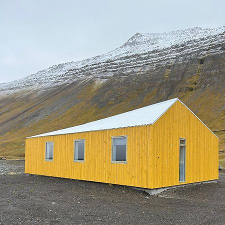 Fisk Club Cottages - Captain'S House Sudureyri Buitenkant foto
